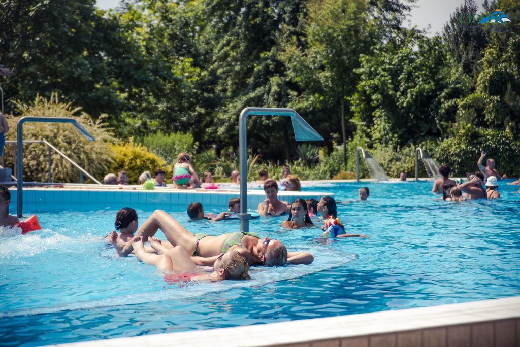 Lipót Termál Camping Kültér fotó