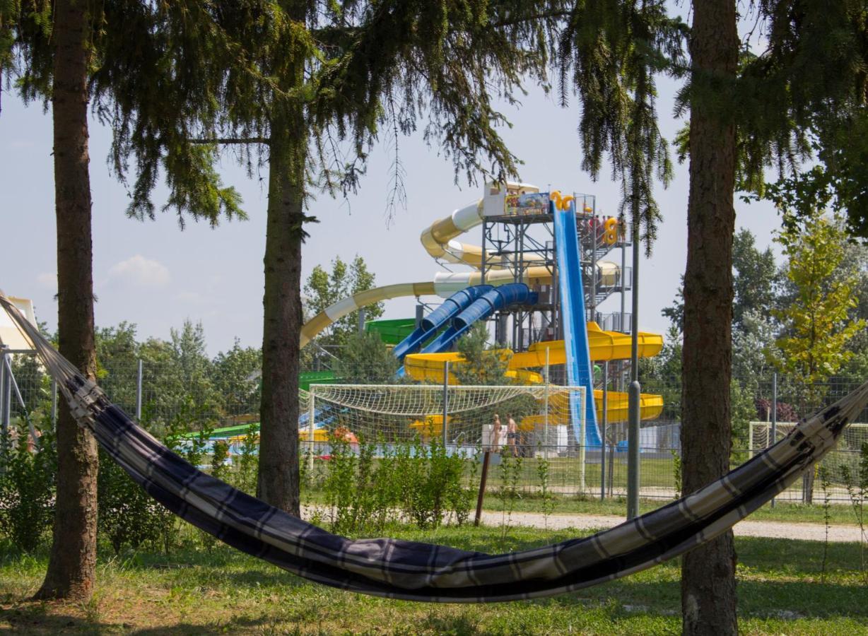 Lipót Termál Camping Kültér fotó